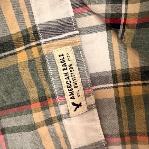 American Eagle Seriously Soft Plaid Button Down Shirt Men’s XS Green Classic Fit - Picture 4 of 6